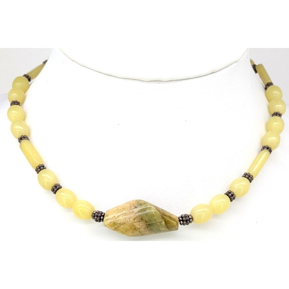 Vintage Yellow Glass Bead Necklace Silver Tone Unique Toggle Clasp 15 Inch 33g